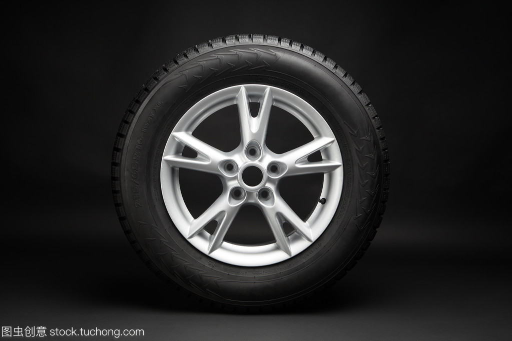 汽车轮胎的铝合金车轮