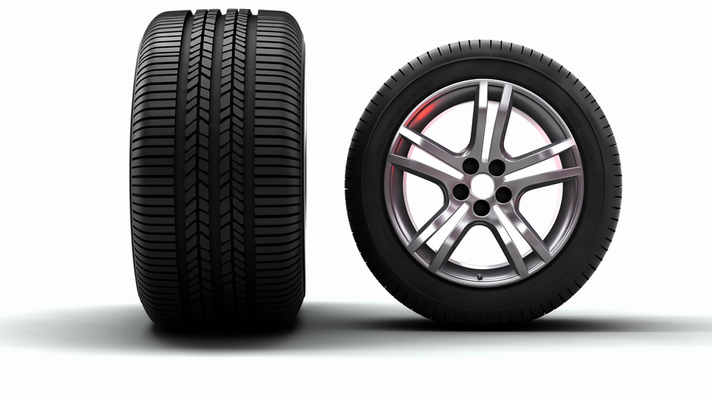 一张汽车轮胎的摄影图汽车轮胎