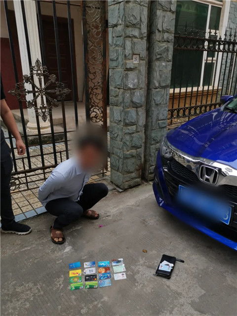 南宁警方出动5000人端掉 毒窝 新闻眼 bbrtv北部湾在线